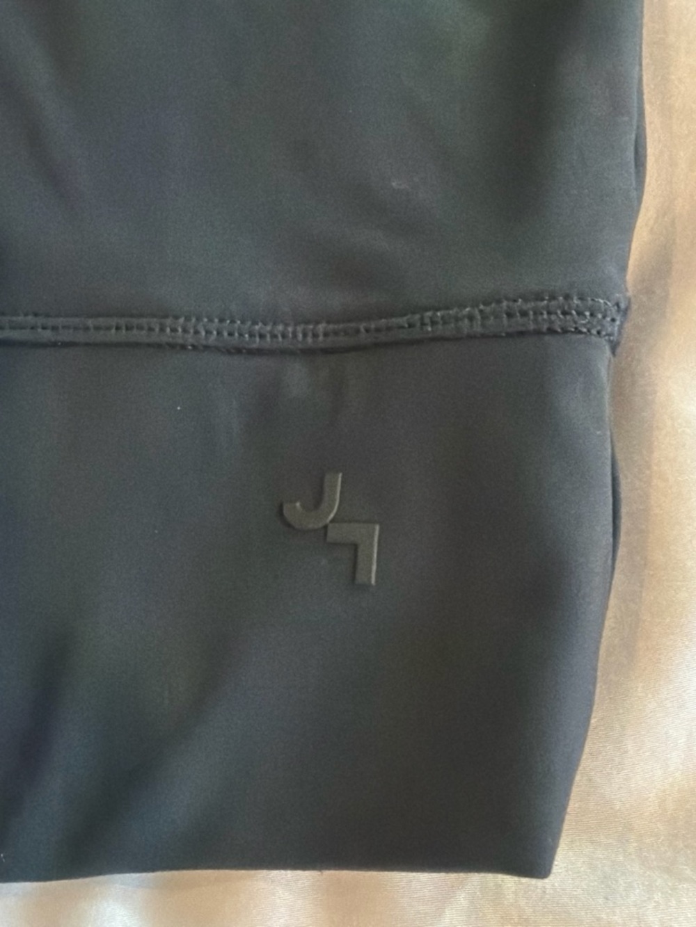 JoyLab Black Cropped Performance Tee - Picture 2 of 2